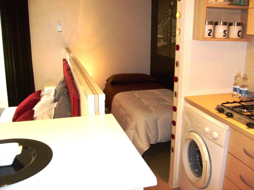 I Cugi Metropolis Apartment Bronte Exterior photo